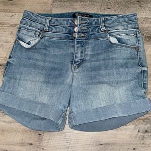 Boomboom high quality Jean shorts size 5